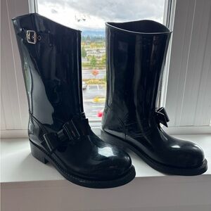 Black Women's Boots with Bow Detail